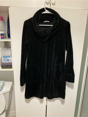 Max Studio Black Velvet Cowl Neck Tunic Sweater